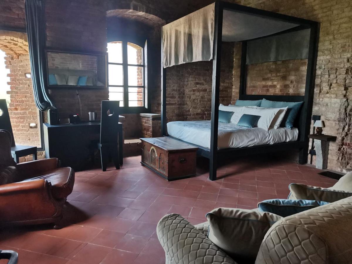 Отель Rocca Di Arignano Экстерьер фото