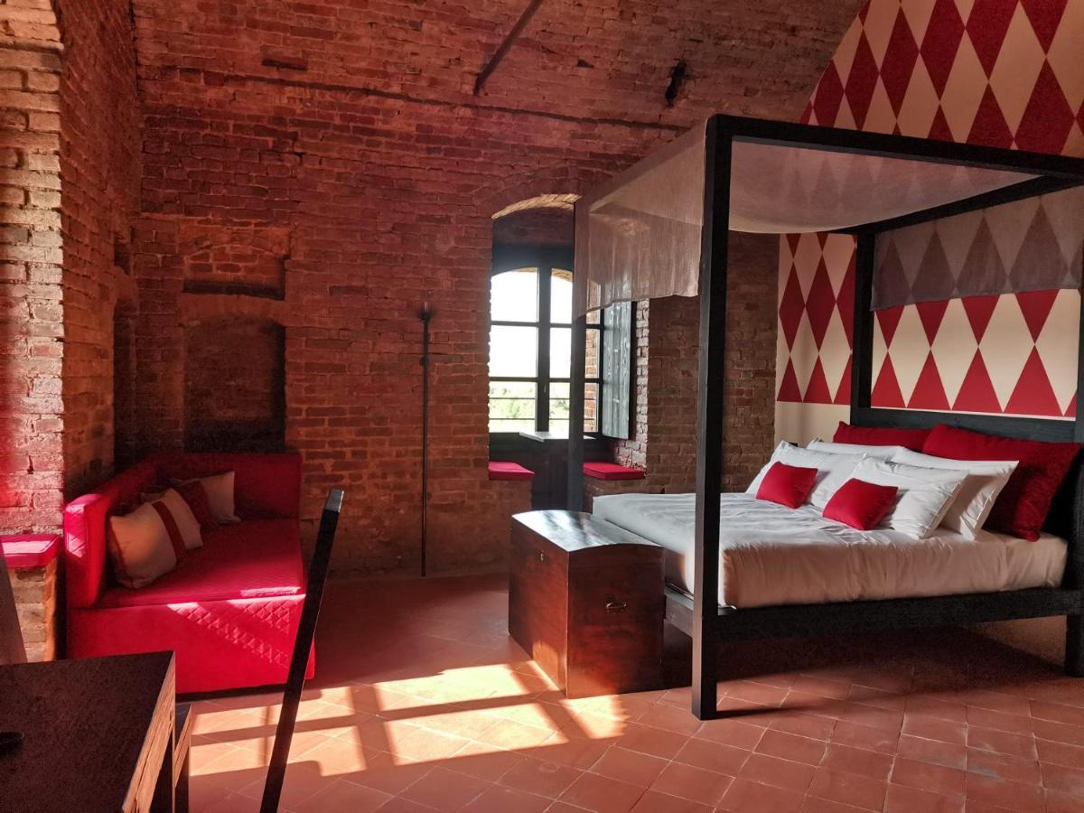 Отель Rocca Di Arignano Экстерьер фото